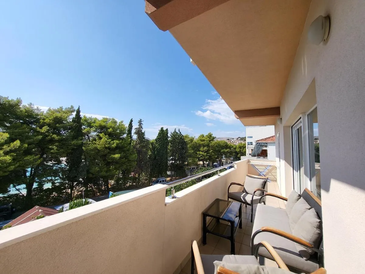 Apartments Villa Natali - Heating Pool Trogir