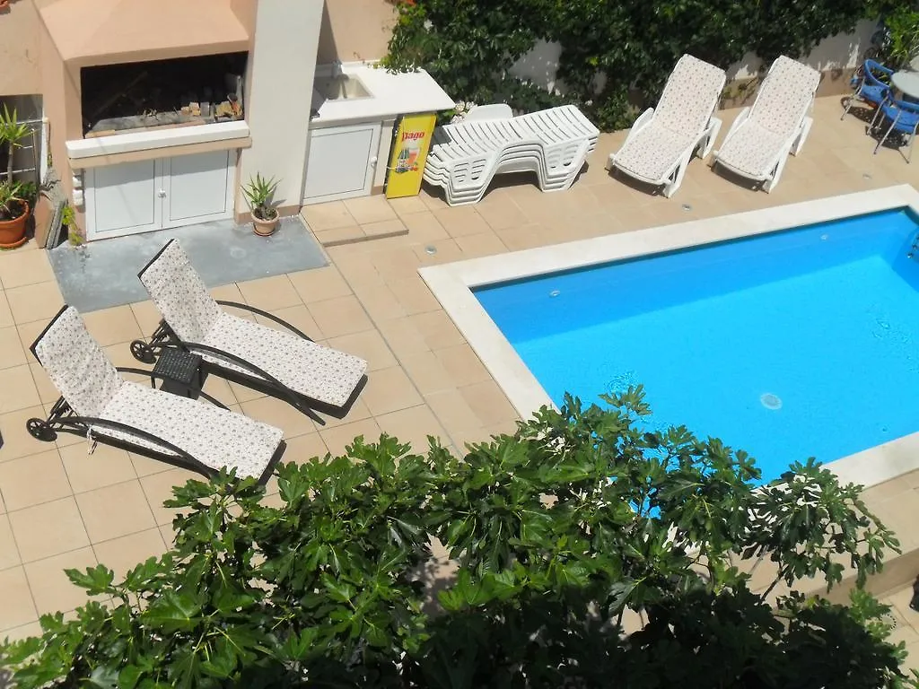 Apartments Villa Natali - Heating Pool Trogir