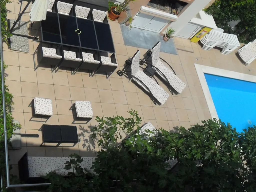 Apartments Villa Natali - Heating Pool Trogir 0*,