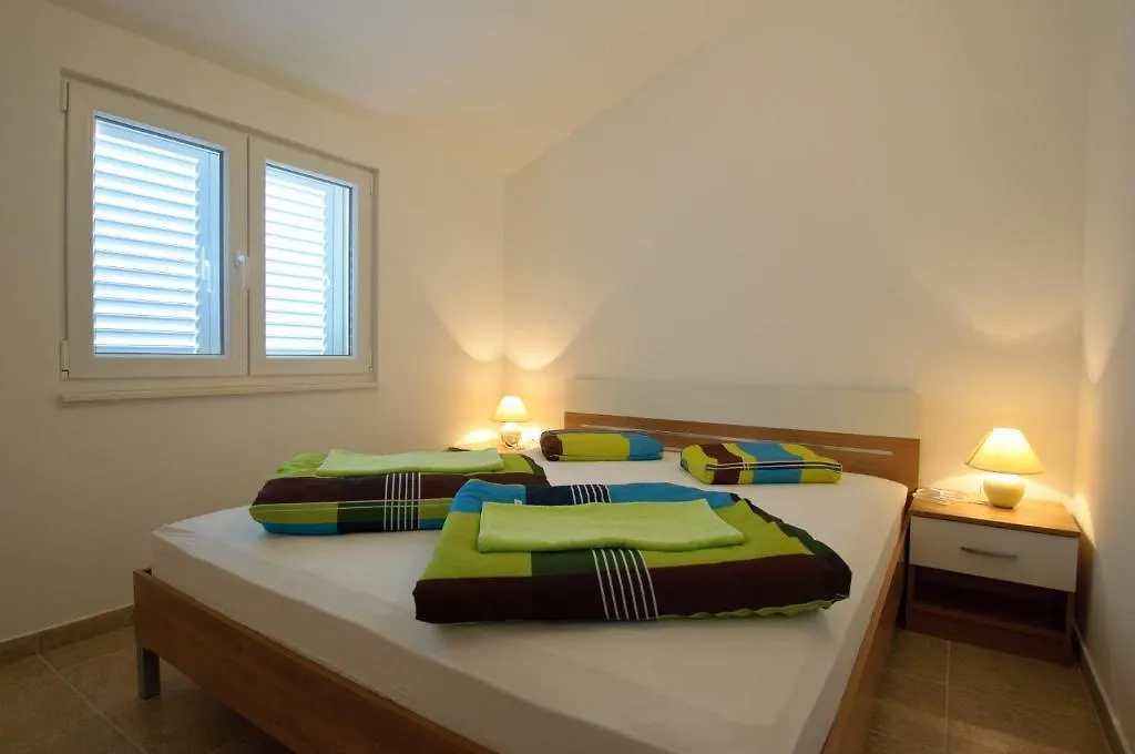 Apartments Villa Natali - Heating Pool Trogir