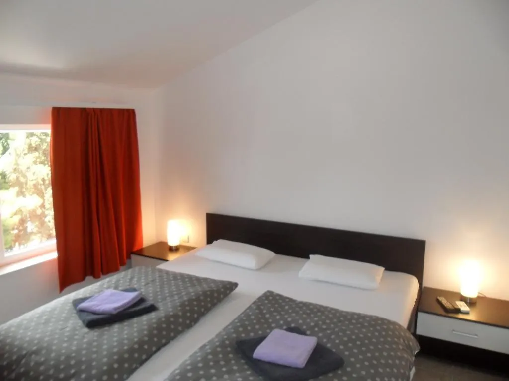 Apartments Villa Natali - Heating Pool Trogir Chorwacja